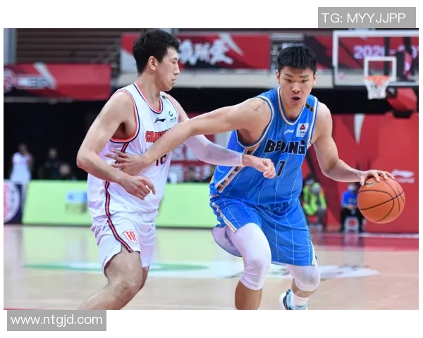 巴拉纳竞技与佩纳罗尔精彩对决直播全程回顾与分析 巴拉纳竞技与佩纳罗尔精彩对决直播全程回顾与分析